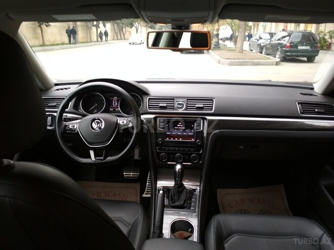 Volkswagen Passat 2017, 2,500 km - 1.8 l - Bakı