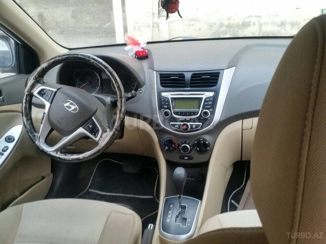 Hyundai Accent 2011, 92,000 km - 1.6 l - Bakı