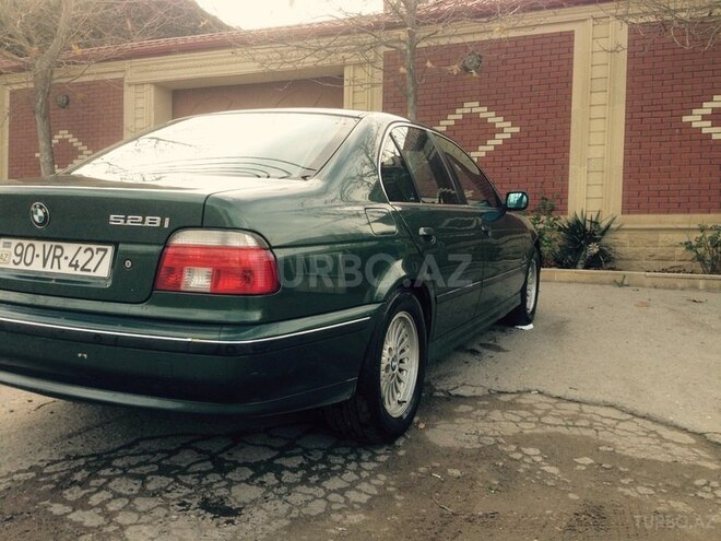 BMW 528 1998, 250,000 km - 2.8 л - Bakı