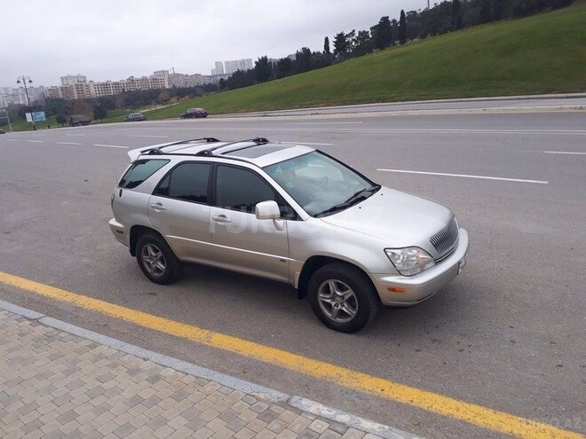 Lexus RX 300 2002, 312,000 km - 3.0 l - Bakı