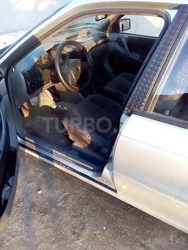 Opel Astra 1993, 250,000 km - 1.6 l - Bakı