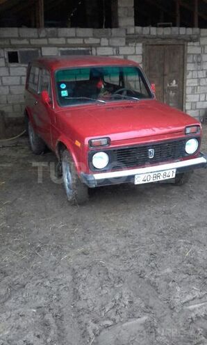 LADA (VAZ) Niva 1993, 87,000 km - 1.6 l - Quba