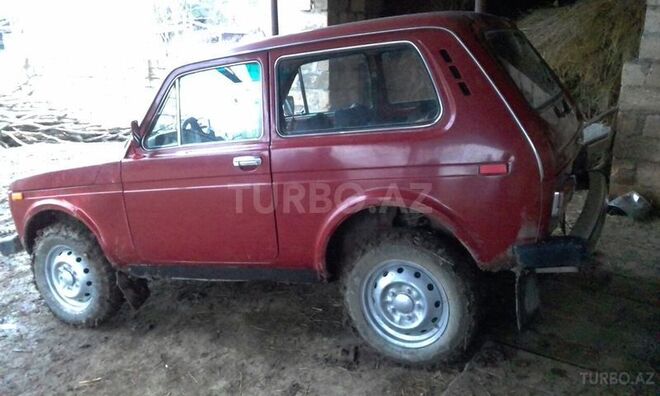 LADA (VAZ) Niva 1993, 87,000 km - 1.6 l - Quba