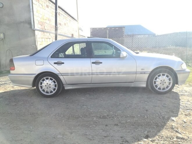 Mercedes C 180 1999, 242,516 km - 1.8 л - Gəncə