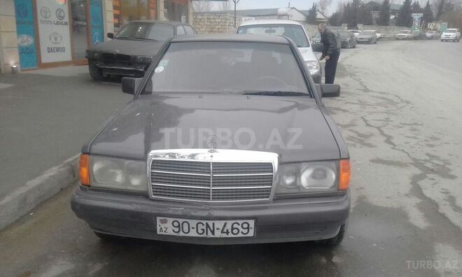 Mercedes E 180 1993, 390,000 km - 1.8 l - Bakı