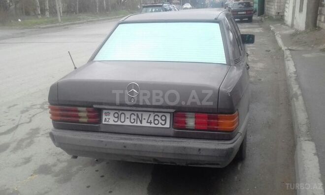 Mercedes E 180 1993, 390,000 km - 1.8 l - Bakı
