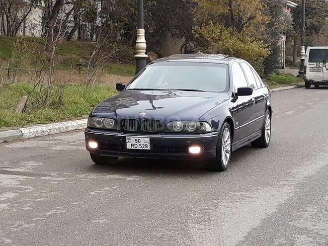 BMW 528 1998, 267,930 km - 2.8 l - Bakı