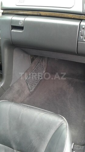 Mercedes E 220 2001, 312,171 km - 2.2 l - Sumqayıt