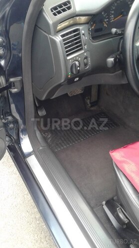 Mercedes E 220 2001, 312,171 km - 2.2 l - Sumqayıt