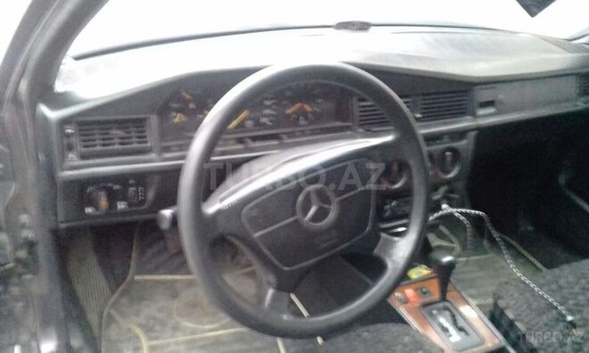 Mercedes 190 1993, 390,000 km - 1.8 л - Bakı