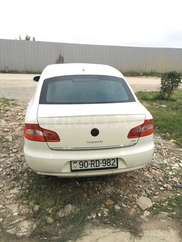 Skoda Superb 2011, 112,000 km - 1.8 l - Bakı