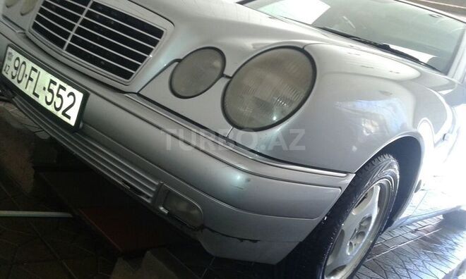 Mercedes E 230 1996, 315 km - 2.3 л - Sumqayıt
