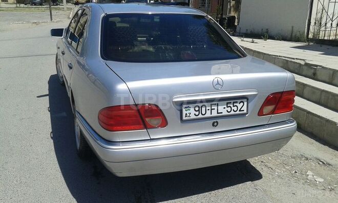 Mercedes E 230 1996, 315 km - 2.3 л - Sumqayıt