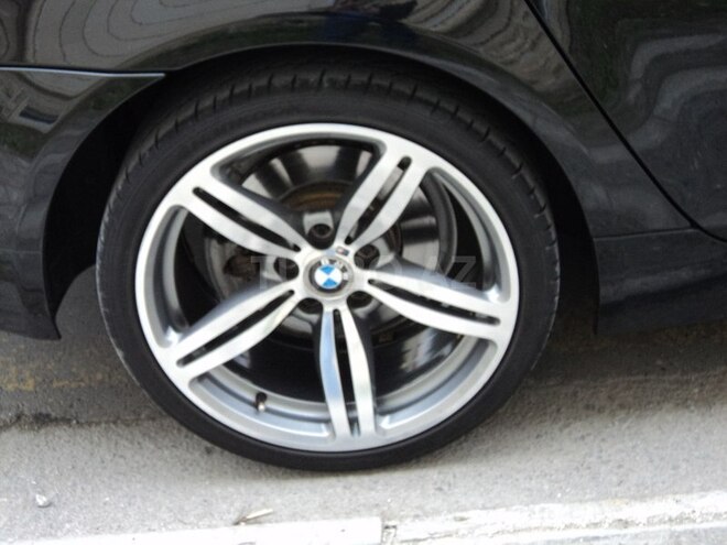 BMW 525 2006, 100,000 km - 2.5 л - Bakı