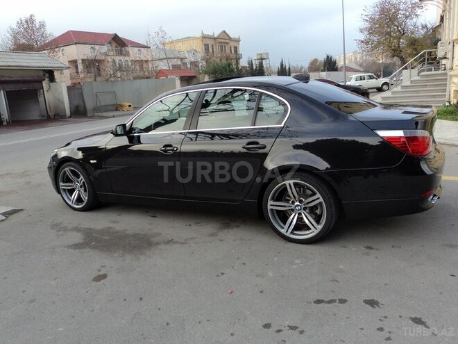 BMW 525 2006, 100,000 km - 2.5 л - Bakı