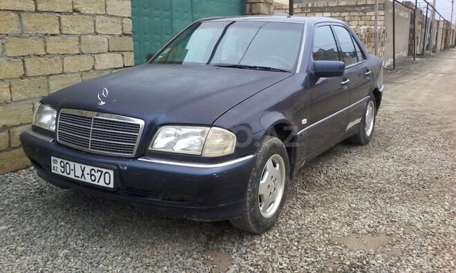 Mercedes C 180 1997, 295,000 km - 1.8 l - Bakı