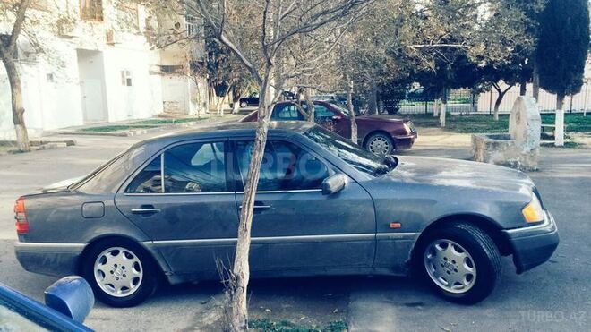 Mercedes C 180 1995, 389,593 km - 1.8 l - Sumqayıt