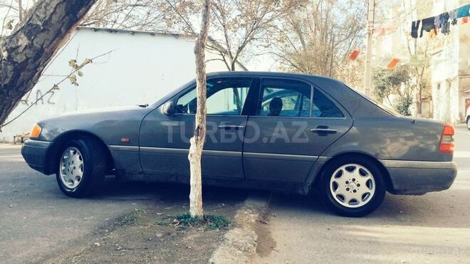 Mercedes C 180 1995, 389,593 km - 1.8 l - Sumqayıt