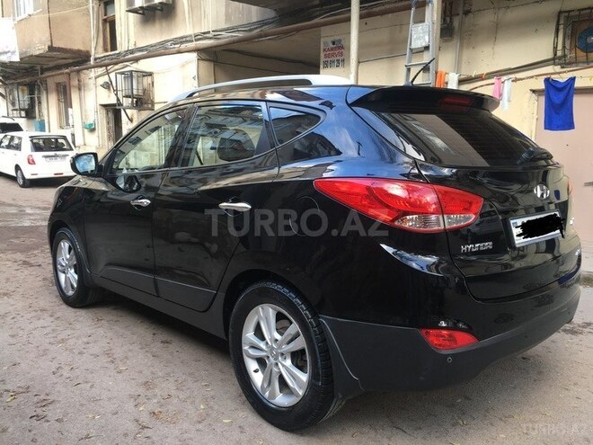 Hyundai ix35 2010, 99,000 km - 2.0 l - Bakı