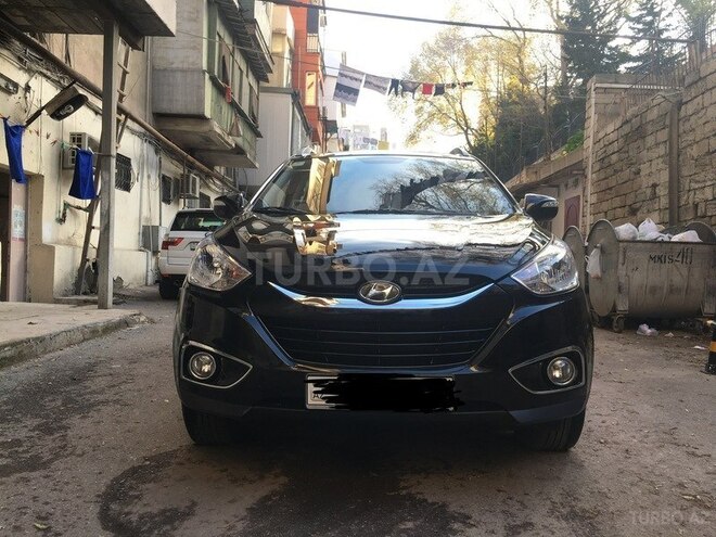Hyundai ix35 2010, 99,000 km - 2.0 l - Bakı