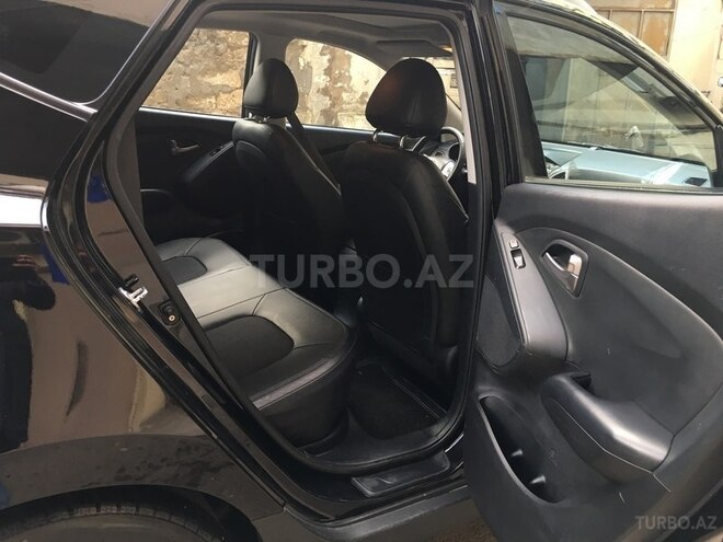 Hyundai ix35 2010, 99,000 km - 2.0 l - Bakı