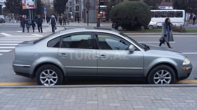 Volkswagen Passat 2004, 402,000 km - 1.8 l - Sumqayıt