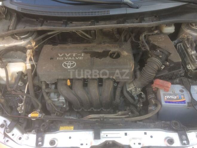 Toyota Corolla 2008, 145,000 km - 1.6 l - Gəncə