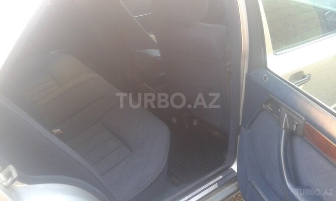 Mercedes E 300 1994, 569,342 km - 3.0 l - Beyləqan