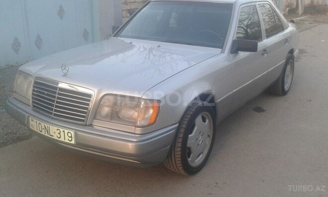 Mercedes E 300 1994, 569,342 km - 3.0 l - Beyləqan