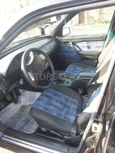 Mercedes C 180 1995, 235,850 km - 1.8 л - Masallı