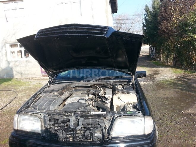 Mercedes C 180 1995, 235,850 km - 1.8 л - Masallı