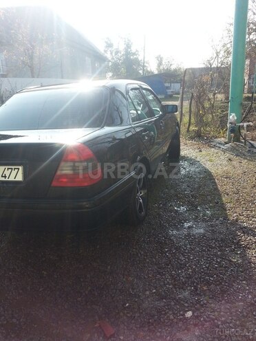 Mercedes C 180 1995, 235,850 km - 1.8 л - Masallı