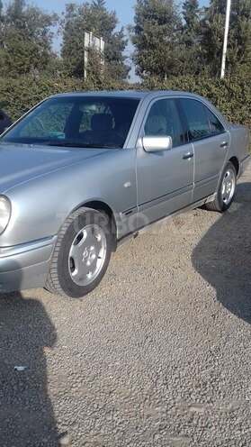 Mercedes E 230 1996, 430,000 km - 2.3 l - Şəmkir