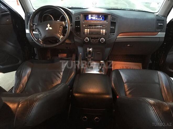 Mitsubishi Pajero 2007, 131,000 km - 3.0 l - Bakı