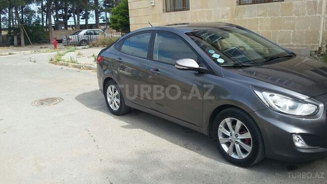 Hyundai Accent 2012, 137,000 km - 0.2 l - Bakı