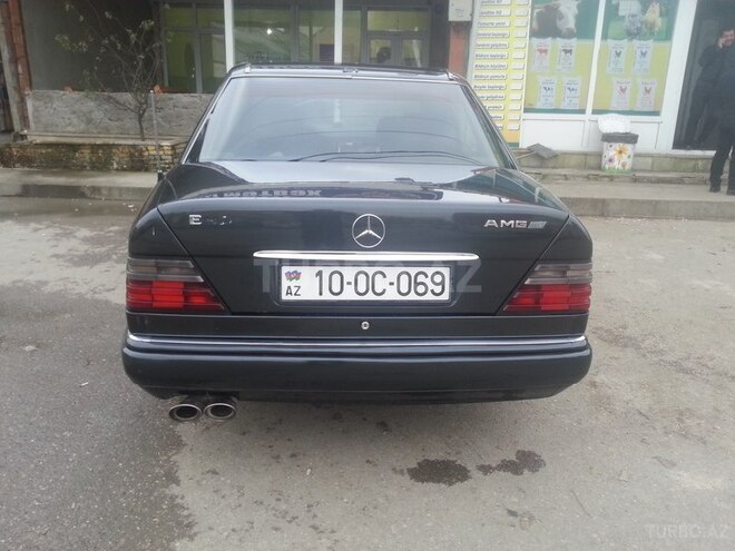 Mercedes E 280 1993, 335,000 km - 2.8 л - Bakı