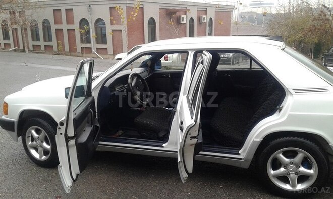 Mercedes 190 1991, 298,000 km - 1.8 l - Sumqayıt