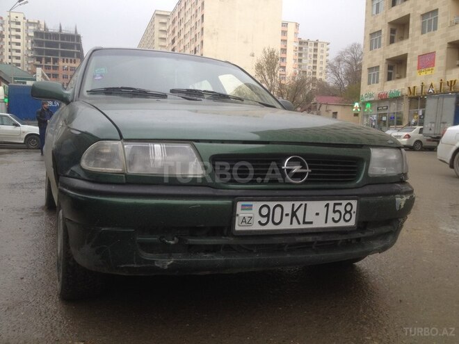 Opel Astra 1998, 410,451 km - 1.6 л - Xırdalan