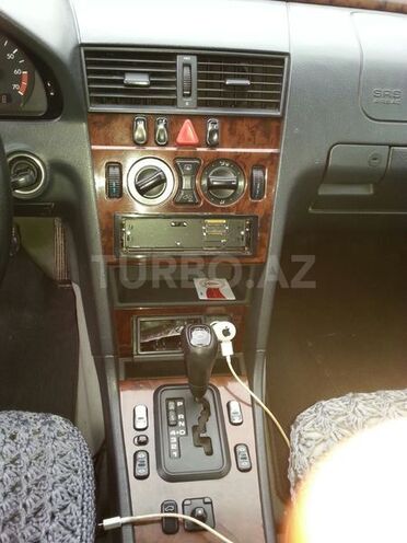 Mercedes C 240 1997, 358,000 km - 2.4 l - Bakı