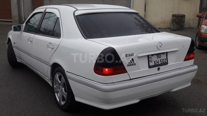 Mercedes C 230 1998, 280,000 km - 2.3 l - Bakı
