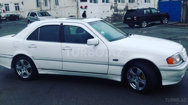 Mercedes C 230 1998, 280,000 km - 2.3 l - Bakı