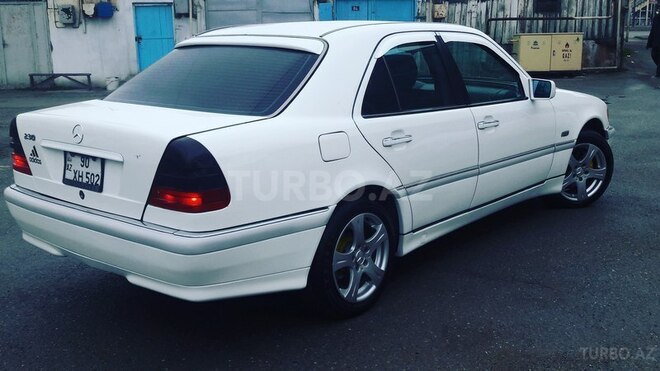 Mercedes C 230 1998, 250,000 km - 2.3 l - Bakı