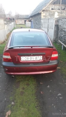 Opel Vectra 1996, 150,000 km - 2.0 l - Zaqatala