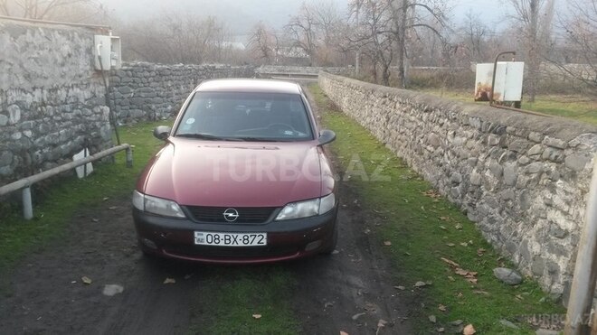 Opel Vectra 1996, 150,000 km - 2.0 l - Zaqatala