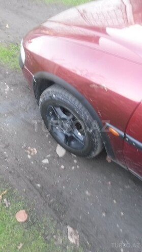 Opel Vectra 1996, 150,000 km - 2.0 l - Zaqatala