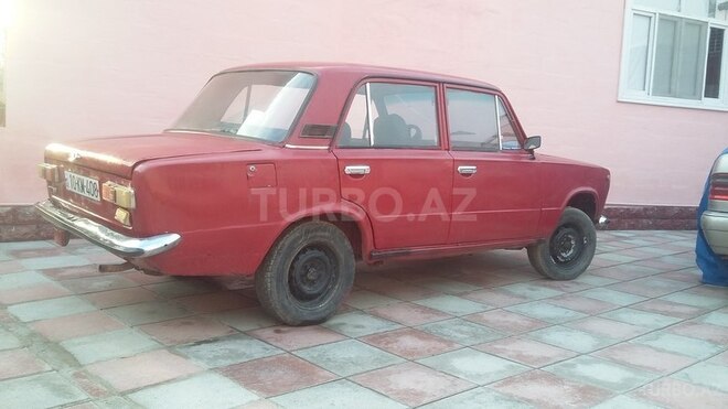 LADA (VAZ) 21011 2017, 105,000 km - 1.5 l - Salyan