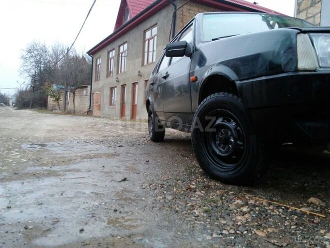 LADA (VAZ) 2109 2001, 280,000 km - 1.6 l - Qusar