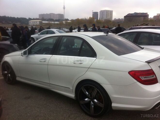 Mercedes C 300 2012, 119,891 km - 3.0 л - Bakı