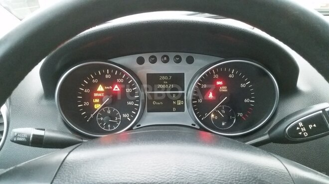 Mercedes ML 350 2005, 208,000 km - 3.5 l - Bakı