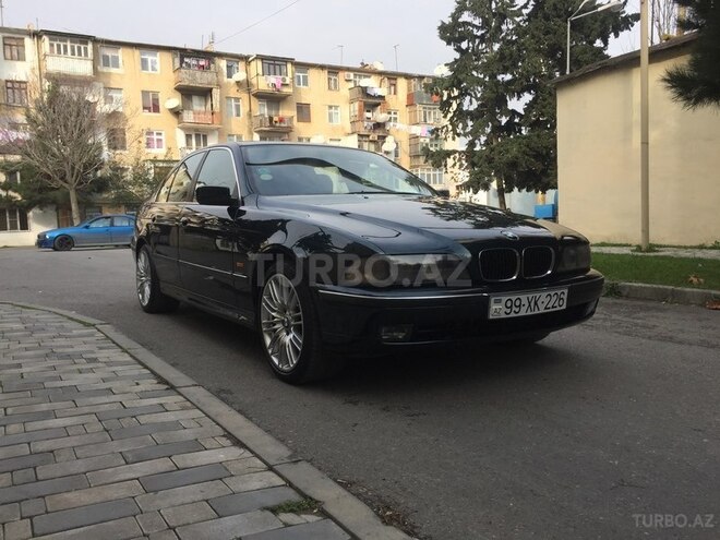 BMW 528 1996, 380,000 km - 2.8 l - Bakı